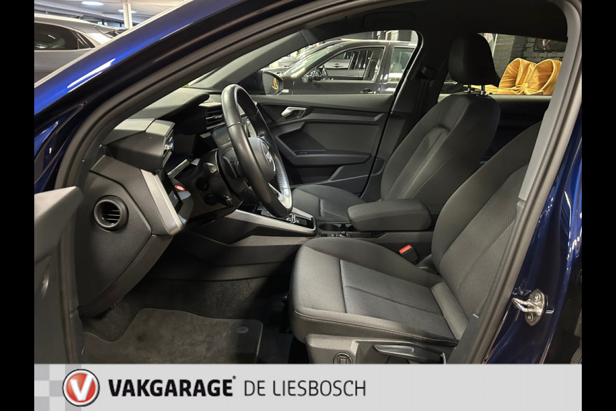 Audi A3 Sportback 40 TFSI e Advanced edition / Automaat / head-up / Led matrix / Apple carplay / camera / stoel verwarming