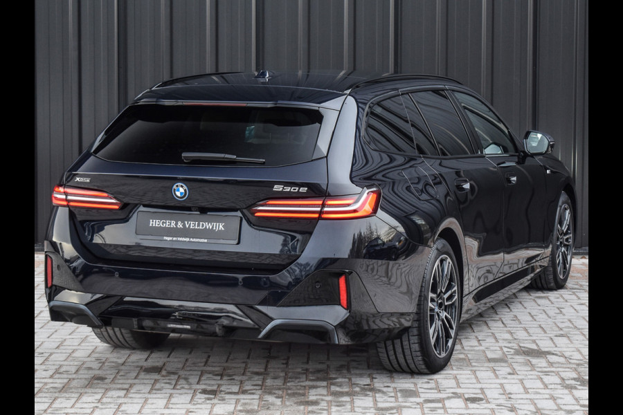 BMW 5 Serie Touring 530e xDrive | M-SPORT | PANORAMADAK | COMFORT ACCESS | TREKHAAK | MEMORY SEATS | 4-ZONE CLIMATE | ADAPTIVE LED | DRIVING