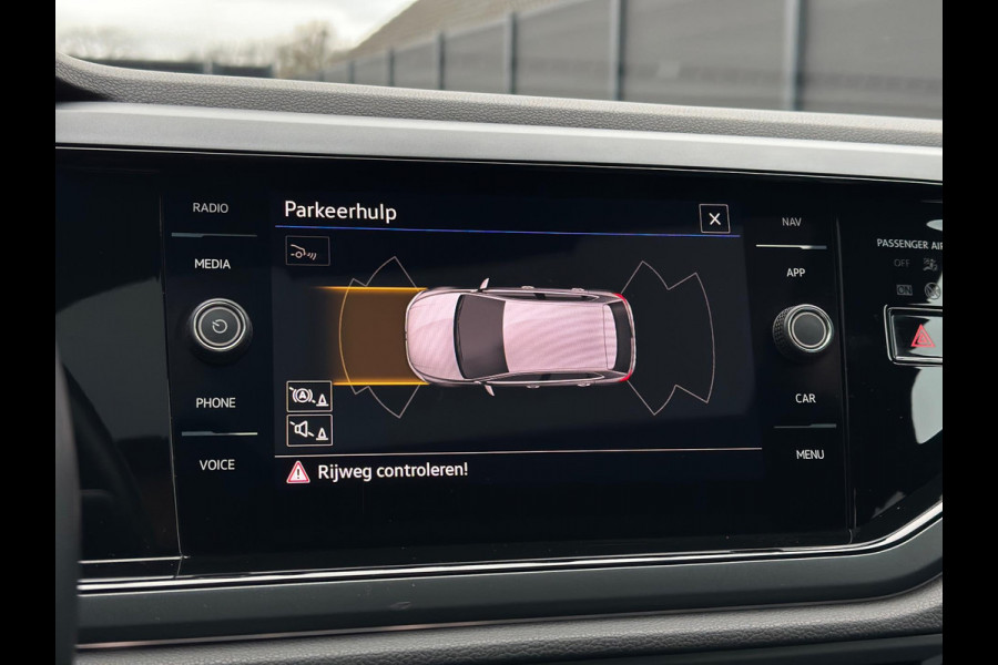 Volkswagen Polo 1.0 TSI R-Line Panorama CarPlay Camera