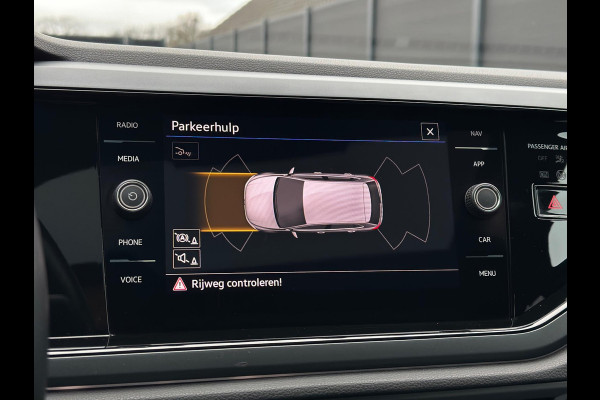 Volkswagen Polo 1.0 TSI R-Line Panorama CarPlay Camera