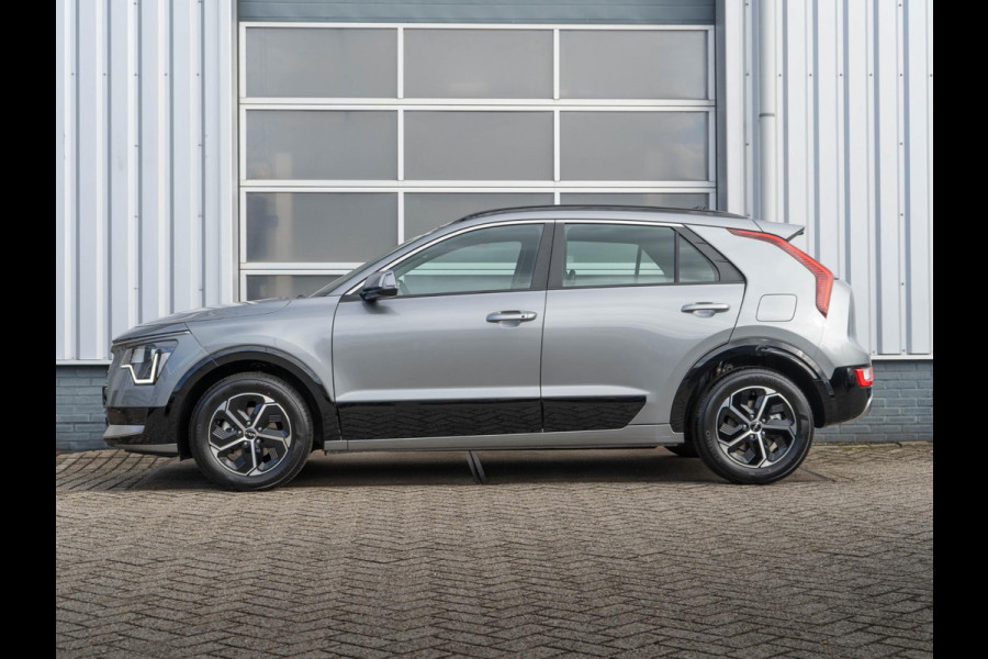 Kia Niro 1.6 GDi Hybrid DynamicLine | Op Voorraad | Direct leverbaar! | Navigatie | Carplay | Adapt. Cruise | Climate | Keyless | Camera | Bestelbaar | Snel leverbaar