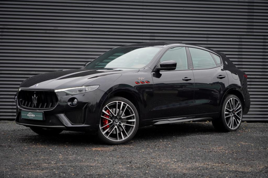 Maserati Levante 3.8 V8 Trofeo 580 PK / Bowers&Wilkins / 22'' / Luchtvering