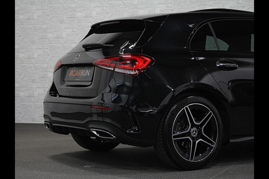 Mercedes-Benz A-Klasse 180 AMG-Line | NL-Auto | Bovag Garantie | Panorama | Widescreen | Memory | Multibeam-LED | Keyless-Go | Sfeerverlichting | Dealer onderhouden | Night-Pakket | Carplay | Stoelverwarming | Camera | Lane Assist |