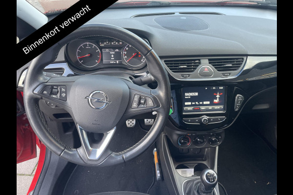 Opel Corsa 1.4 Black Edition | Navigatie | Trekhaak | Parkeersensoren achter