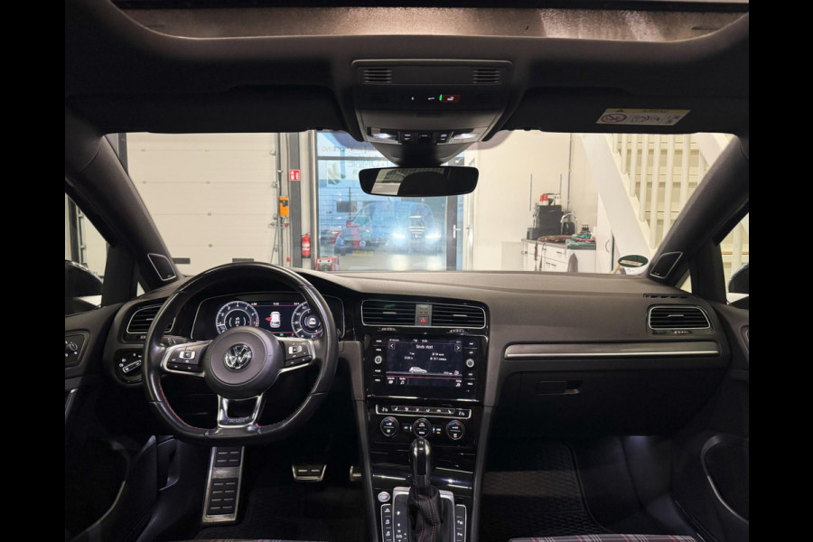 Volkswagen Golf 2.0 TSI GTI Performance|PANO|KEYLESS|FULL OPTION