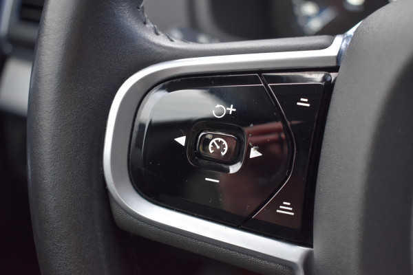 Volvo XC90 T8 390 PK Automaat Twin Engine AWD 2400kg trekgewicht | 360 camera | Leder | Stoelverwarming | Elektr. stoel | ACC | Blis | 19"LMV 2400kg trekgewicht