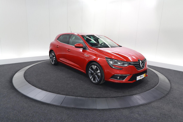 Renault Mégane TCe 140 Limited | Camera | Apple Carplay | Parkeersensoren | Navigatie