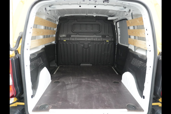 Opel Combo 1.5D L1H1 Edition 11x Op voorraad! 3-Persoons Airco Cruise Control Bluetooth Elektr.ramen Elektr.spiegels+Verwarmd Centr.Vergr+a Schuifdeur Betonplex vloer Lat om Lat betimmering