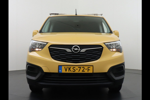 Opel Combo 1.5D L1H1 Edition 11x Op voorraad! 3-Persoons Airco Cruise Control Bluetooth Elektr.ramen Elektr.spiegels+Verwarmd Centr.Vergr+a Schuifdeur Betonplex vloer Lat om Lat betimmering