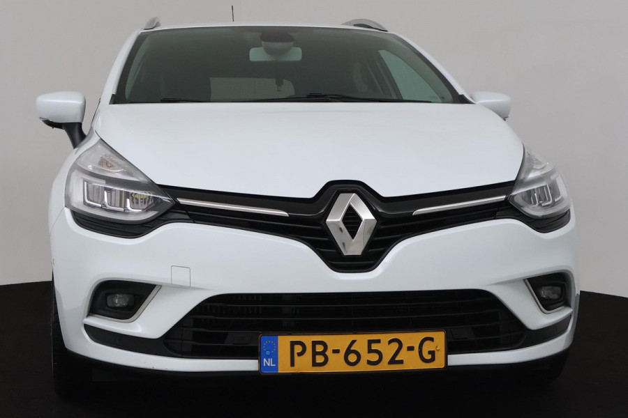 Renault Clio Estate 0.9 TCe Intens (NAVIGATIE, CAMERA, AFNEEMBARE TREKHAAK, CRUISE, LED, CLIMA, PARKEERSENSOREN)