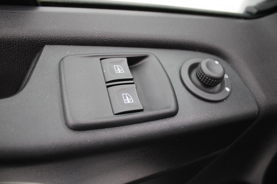 Fiat Talento 2.0 MultiJet L2H1 Abarth Dubbele Cabine Fiat Talento 2.0 MultiJet L2H1  Abarth Dubbele Cabine luxe  navi airco cruise leder