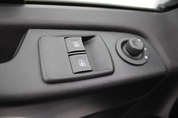 Fiat Talento 2.0 MultiJet L2H1 Abarth Dubbele Cabine Fiat Talento 2.0 MultiJet L2H1  Abarth Dubbele Cabine luxe  navi airco cruise leder