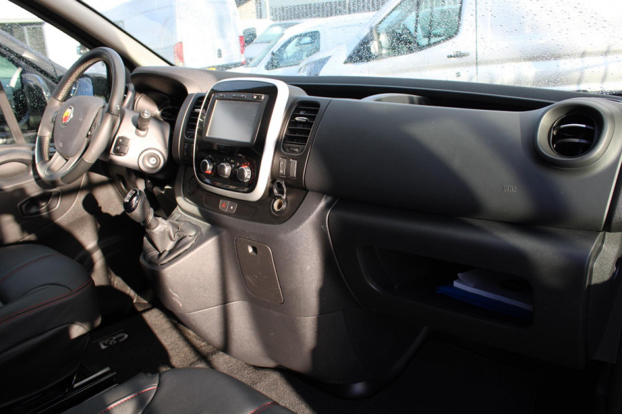 Fiat Talento 2.0 MultiJet L2H1 Abarth Dubbele Cabine Fiat Talento 2.0 MultiJet L2H1  Abarth Dubbele Cabine luxe  navi airco cruise leder