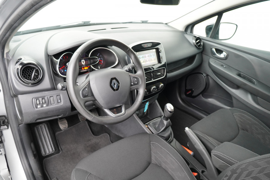 Renault Clio Estate BWJ 2020 | 0.9 TCe 90PK Limited | AIRCO | NAVI | CARPLAY | PDC | LICHTMETAAL | CRUISE |