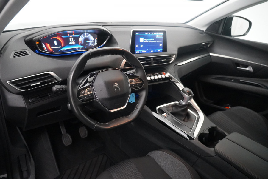 Peugeot 3008 BWJ 2020 | 131 PK Blue Lease Executive | CLIMA | NAVI | TREKHAAK | CRUISE | PDC | DAB |