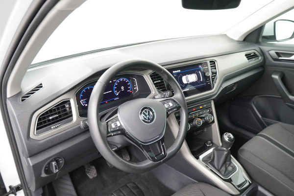 Volkswagen T-Roc BWJ 2021 | 1.0TSI 111PK Style Bus | PANO | CAMERA A | CLIMA | STOELVERW | NAVI | CARPLAY | PRIVACY GLASS |