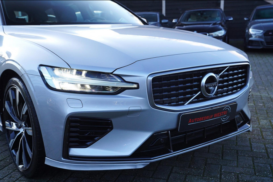 Volvo V60 2.0 T8 Twin Engine AWD | R-Design Binnen+buiten | Bowers&Wilkins | incl BTW | 360 camera | Stuurwielverwarming | Headup