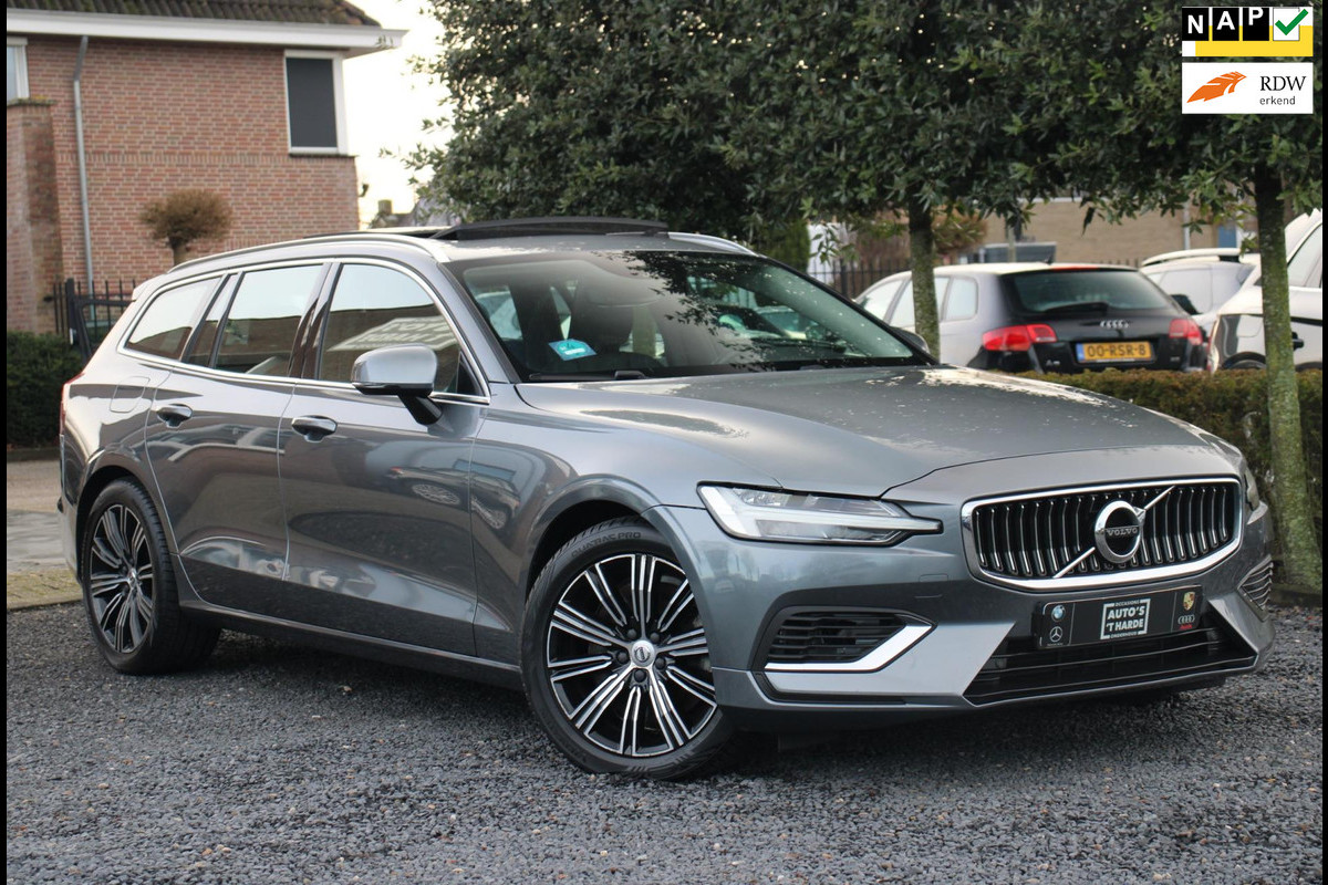 Volvo V60 2.0 T8 Twin Engine AWD Inscription 390 PK Pano Trekhaak Leder Blis 18''