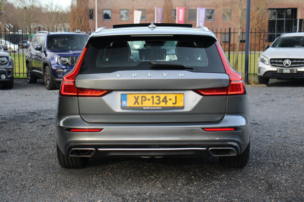 Volvo V60 2.0 T8 Twin Engine AWD Inscription 390 PK Pano Trekhaak Leder Blis 18''