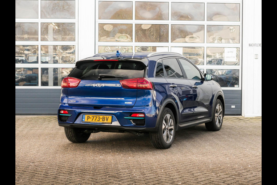 Kia e-Niro DynamicPlusLine 64 kWh | Apple Carplay/Android auto | Cruise control adaptief | Climate controle | Elektrisch schuifdak | Keyless start en entry | Full map navigatie | voorstoelen en stuur verwarmd.