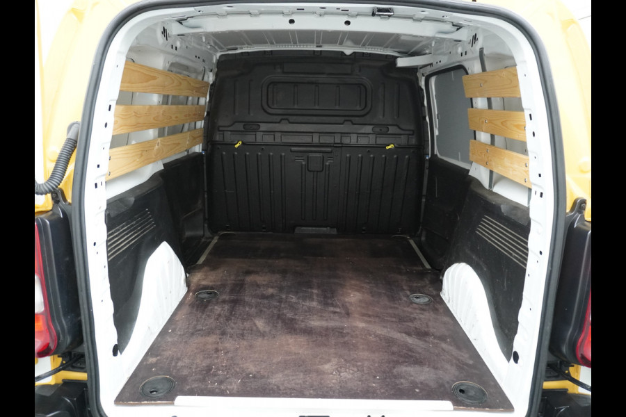 Opel Combo 1.5D L1H1 Edition 11st. op voorraad! 3-Persoons Airco Cruise Control Bluetooth Elektr.ramen Elektr.spiegels+Verwarmd Centr.Vergr Schuifdeur Betonplex vloer Lat om Lat betimmering