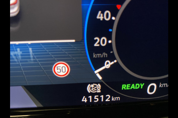 Volkswagen Golf 1.4 eHybrid GTE | Panodak | IQ- Light | virtual cockpit | Stoelverwarming voor, achter