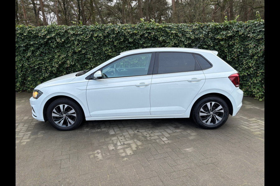 Volkswagen Polo 1.0 TSI Comfortline Business | Carplay | LMV