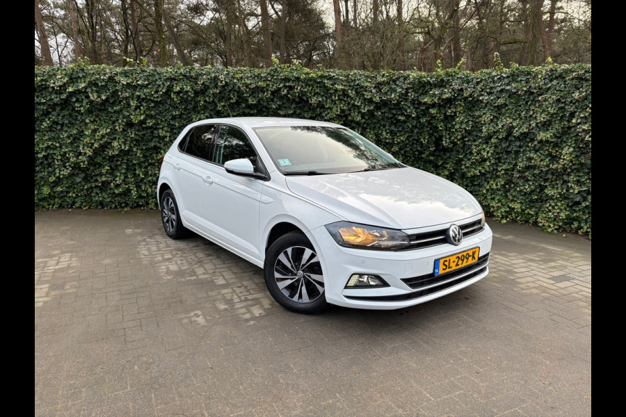 Volkswagen Polo 1.0 TSI Comfortline Business | Carplay | LMV