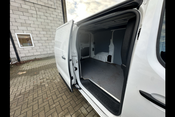 Toyota ProAce Worker 2.0 D-4D 145PK Navi by app/cruise control/dab