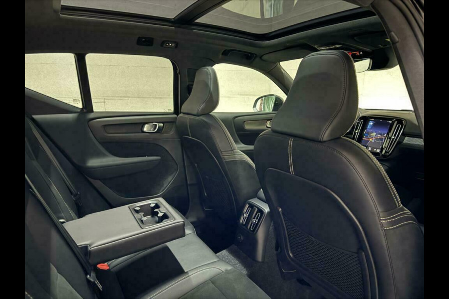 Volvo XC40 1.5 T5 Recharge R-Design Pano H/K 360 ACC NAP