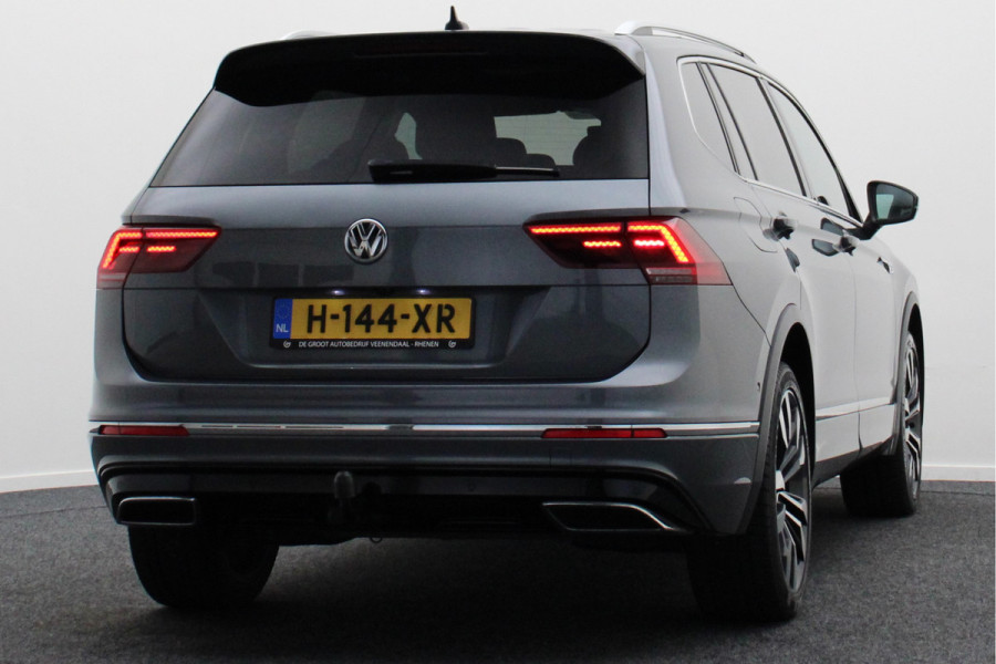 Volkswagen Tiguan Allspace 1.5 TSI DSG Highline Business R 7p. Virtual Cockpit, Panoramadak,  ACC, Apple Carplay, LED, DAB, Trekhaak, 20''