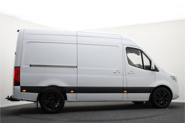 Mercedes-Benz Sprinter 317 1.9 CDI L2H2 Automaat LED, Camera, Cruise, Apple CarPlay, Airco, DAB, Standkachel, Trekhaak, 18''