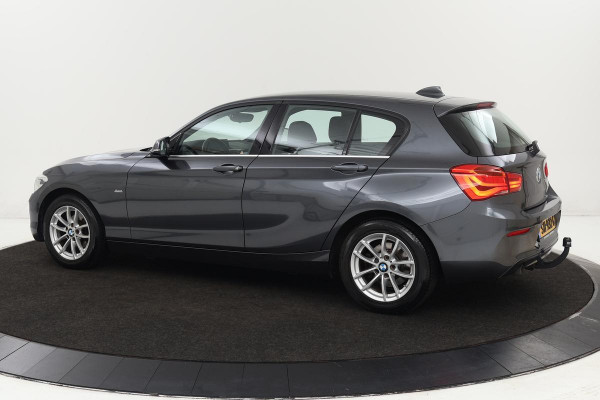 BMW 1-serie 116d Executive | Sport Line | Navigatie | Sportstoelen | Full LED | Trekhaak | Climate control | PDC | Cruise control