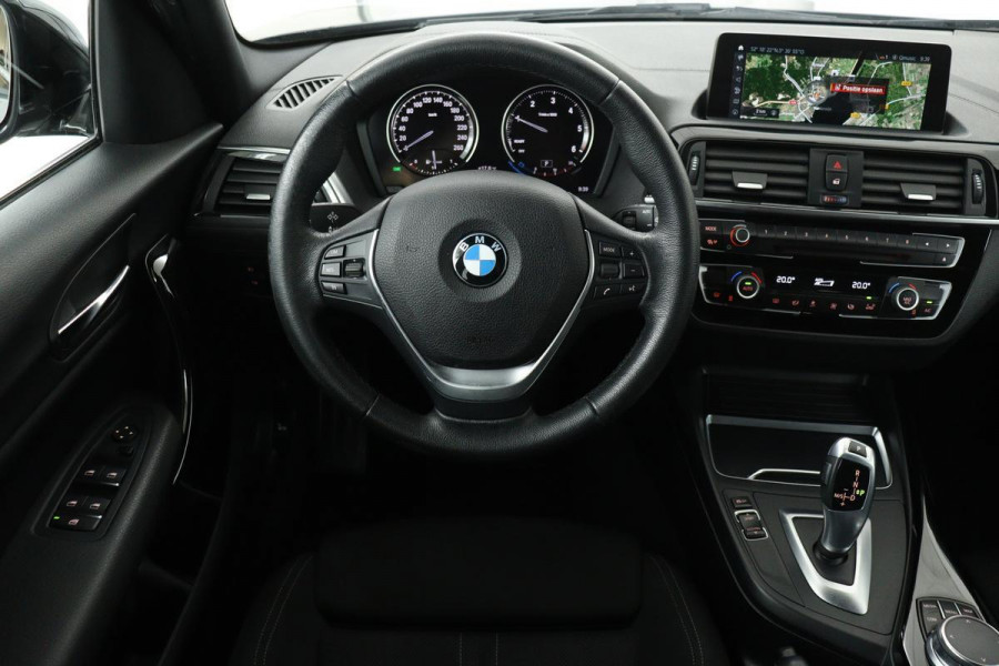 BMW 1-serie 116d Executive | Sport Line | Navigatie | Sportstoelen | Full LED | Trekhaak | Climate control | PDC | Cruise control