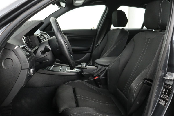 BMW 1-serie 116d Executive | Sport Line | Navigatie | Sportstoelen | Full LED | Trekhaak | Climate control | PDC | Cruise control