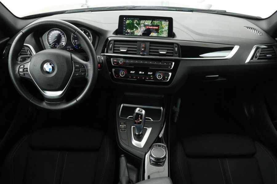 BMW 1-serie 116d Executive | Sport Line | Navigatie | Sportstoelen | Full LED | Trekhaak | Climate control | PDC | Cruise control