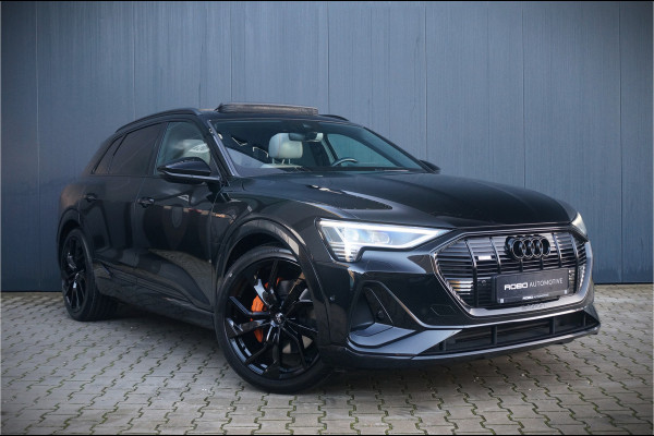 Audi e-tron 50 quattro S edition 71 kWh | S-Line | Panoramadak | Memory Seats | Trekhaak | Luchtvering | Stoelverwarming | Stoelkoeling | Cruise Control | Camera | Keyless | Matrix LED | Leder |