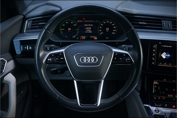 Audi e-tron 50 quattro S edition 71 kWh | S-Line | Panoramadak | Memory Seats | Trekhaak | Luchtvering | Stoelverwarming | Stoelkoeling | Cruise Control | Camera | Keyless | Matrix LED | Leder |