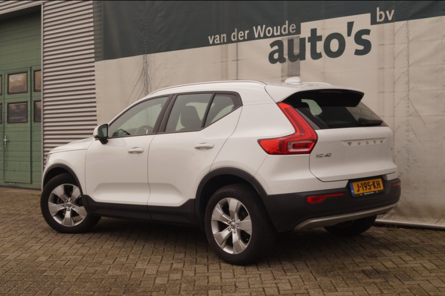 Volvo XC40 1.5 T2 Automaat Business Pro -NAVI-ECC-CAM-PDC-