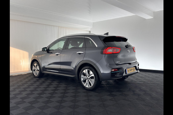 Kia e-Niro ExecutiveLine 64 kWh Aut. *FULL-LEATHER | JBL-AUDIO | FULL-LED | NAVI-FULLMAP | DAB | ADAPT.CRUISE | CAMERA | MEMORY-PACK | LANE-ASSIST | KEYLESS | DIGI-COCKPIT | SHIFT-PADDLES | COMFORT-SEATS | 17"ALU*