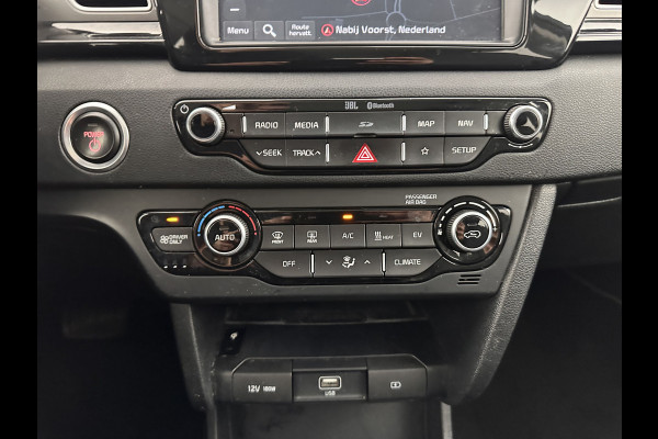 Kia e-Niro ExecutiveLine 64 kWh Aut. *FULL-LEATHER | JBL-AUDIO | FULL-LED | NAVI-FULLMAP | DAB | ADAPT.CRUISE | CAMERA | MEMORY-PACK | LANE-ASSIST | KEYLESS | DIGI-COCKPIT | SHIFT-PADDLES | COMFORT-SEATS | 17"ALU*