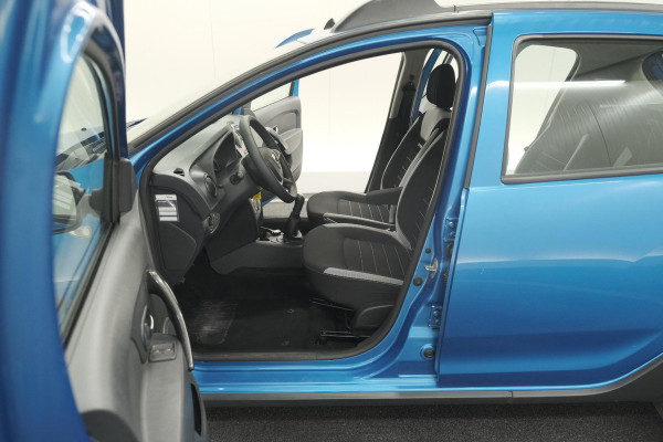 Dacia Sandero 0.9 TCe Bi-Fuel SL Stepway | Schuif-/Kanteldak | Navigatie | Parkeersensoren