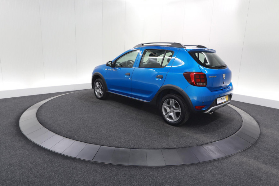 Dacia Sandero 0.9 TCe Bi-Fuel SL Stepway | Schuif-/Kanteldak | Navigatie | Parkeersensoren