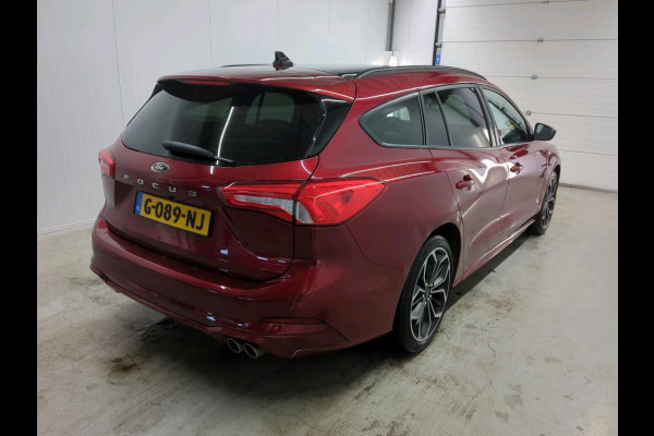 Ford FOCUS Wagon 1.5 EcoBoost ST Line Business | 182pk! | VOL! | Panoramadak | Adaptive cruise control | Bang&Olufsen | Koplampen adaptief | 18 inch | Privacy glass | Keyless entry