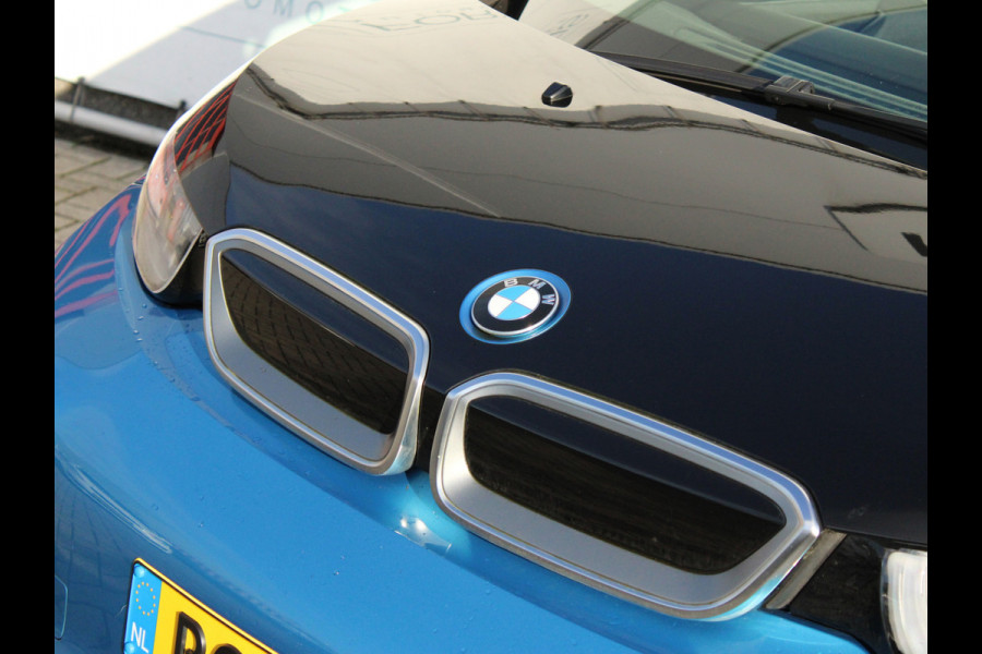 BMW i3 Basis 94Ah 33 kWh PANODAK | LEDER | NL AUTO