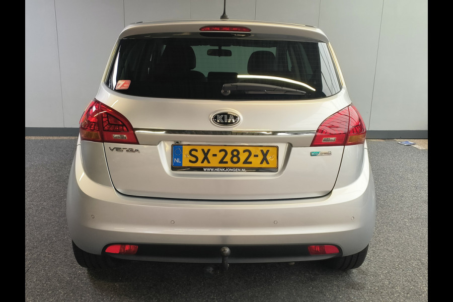 Kia Venga 1.4 CVVT Edition + Panoramadak + trekhaak Rijklaar + 12 maanden Bovag-garantie Henk Jongen Auto's in Helmond,  al 50 jaar service zoals 't hoort!