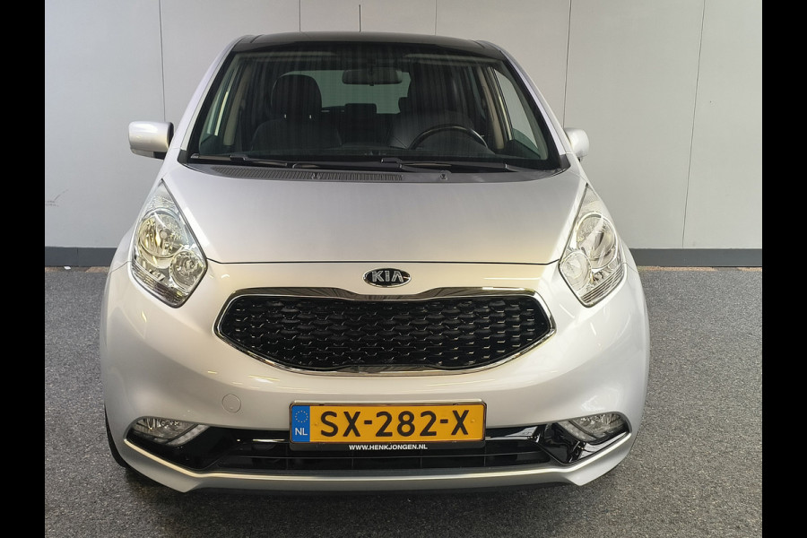 Kia Venga 1.4 CVVT Edition + Panoramadak + trekhaak Rijklaar + 12 maanden Bovag-garantie Henk Jongen Auto's in Helmond,  al 50 jaar service zoals 't hoort!