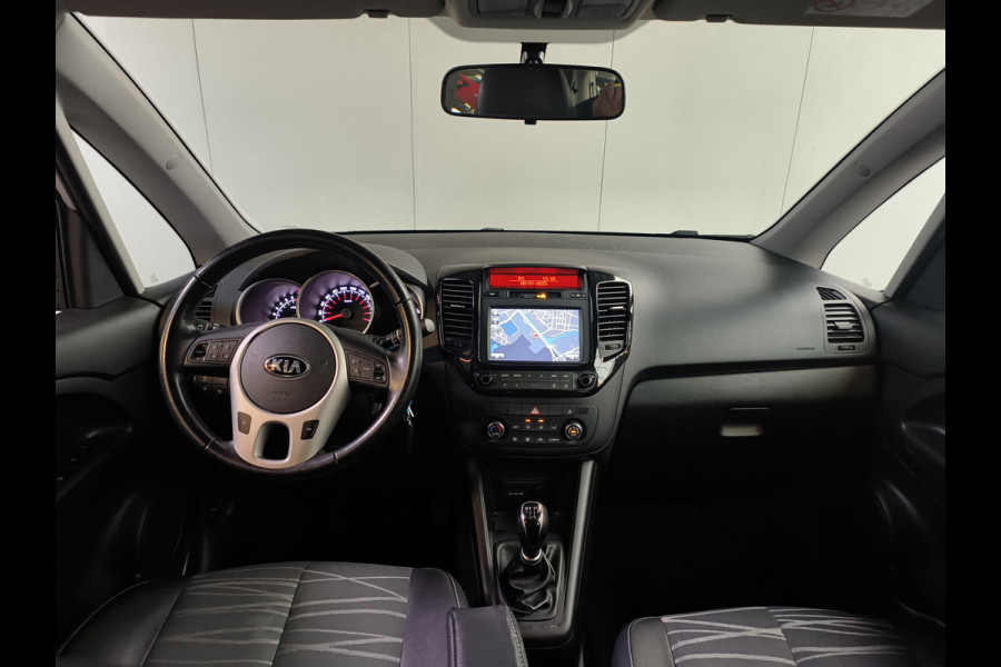 Kia Venga 1.4 CVVT Edition + Panoramadak + trekhaak Rijklaar + 12 maanden Bovag-garantie Henk Jongen Auto's in Helmond,  al 50 jaar service zoals 't hoort!