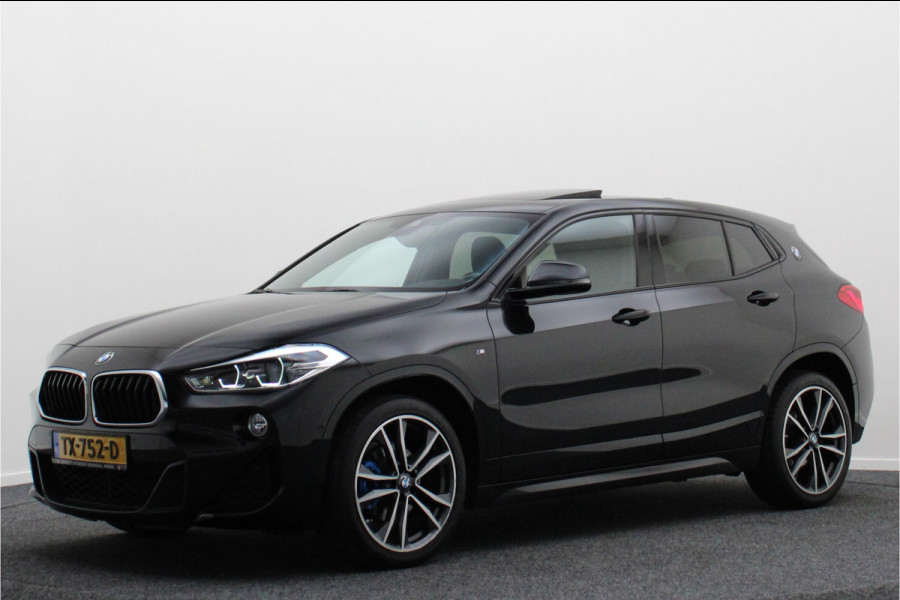 BMW X2 sDrive18i Executive Automaat M Sportpakket, LED, Panoramadak, Camera, Cruise, Navigatie, PDC, 19''