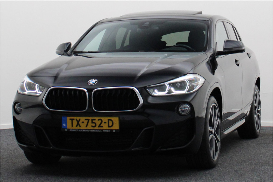 BMW X2 sDrive18i Executive Automaat M Sportpakket, LED, Panoramadak, Camera, Cruise, Navigatie, PDC, 19''